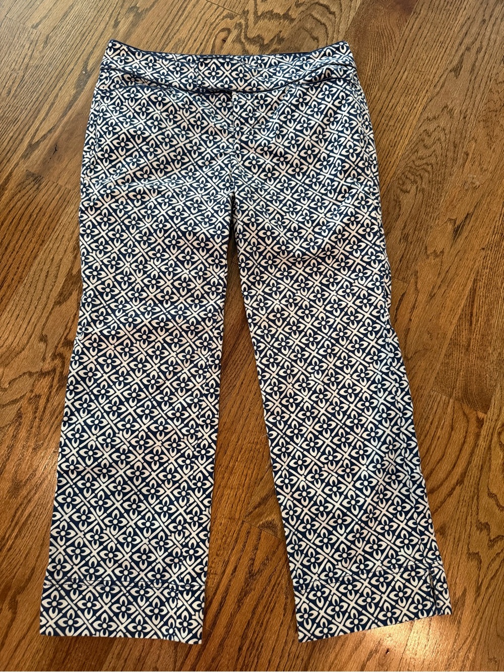 Lilly Pulitzer Palm Beach Fit Cropped Pants soft corduroy navy white size 2 VTG